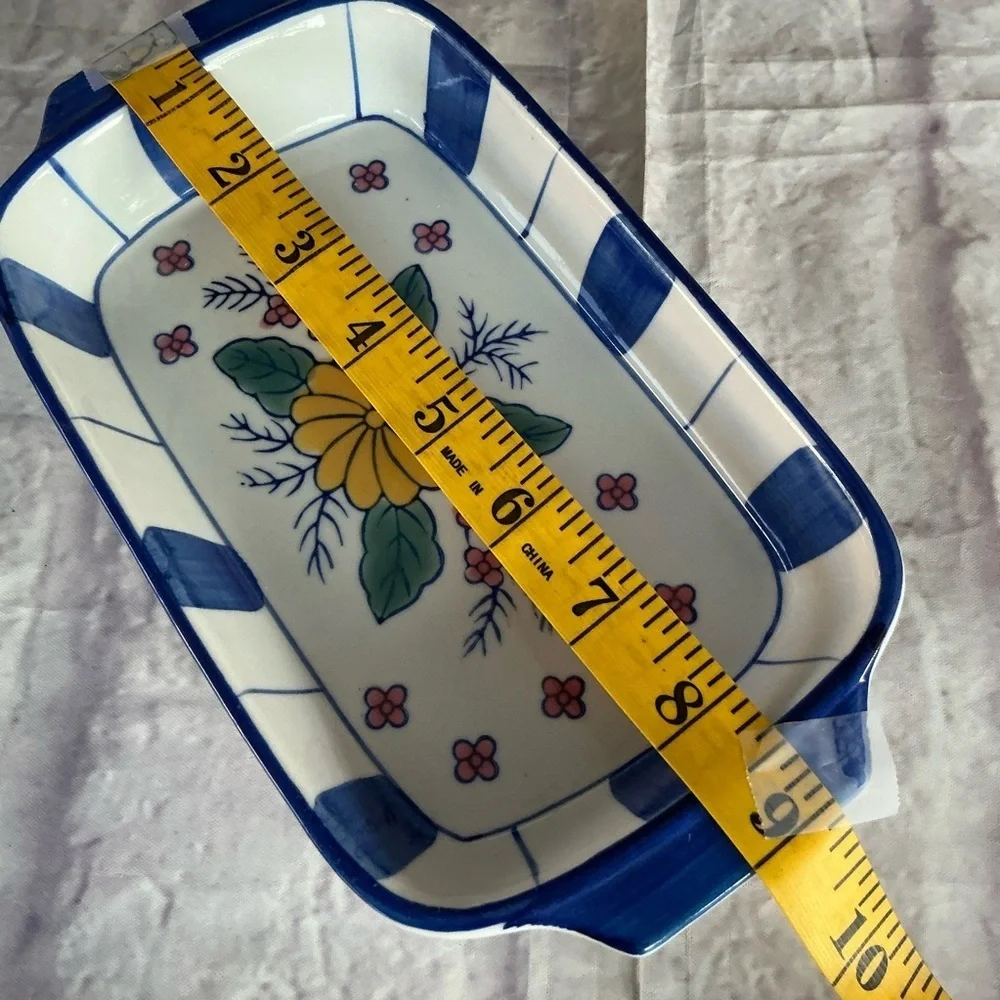 Blue Daisy Flowers Yellow And White Floral Ceramic Baking Dish